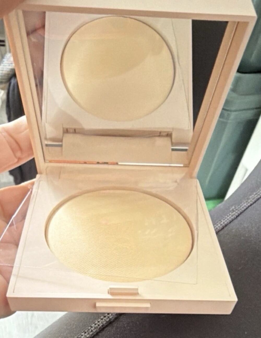 Laura Mercier Real Flawless Luminous Setting Pressed Powder Translucent NEW